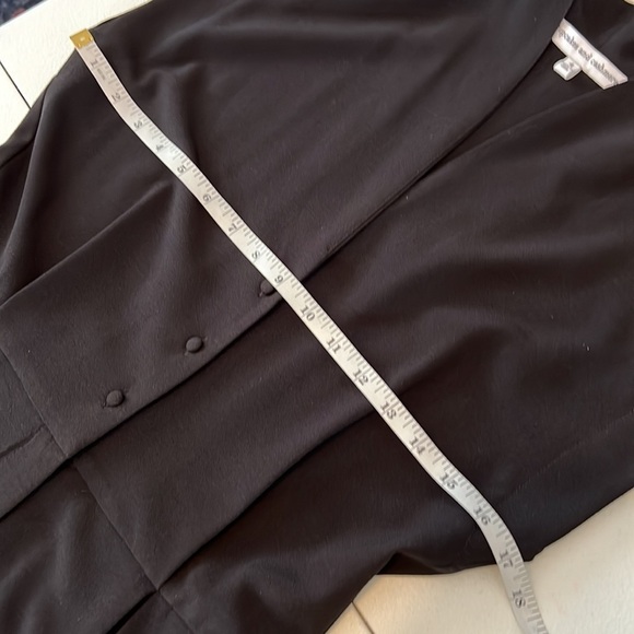 Cupcakes and Cashmere Hanna Black Jumpsuit Size 4 - Picture 5 of 12